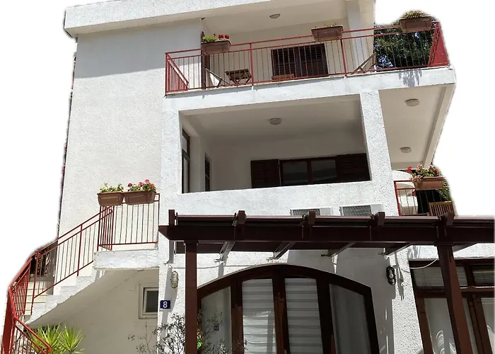 Apartments Almaja Villa