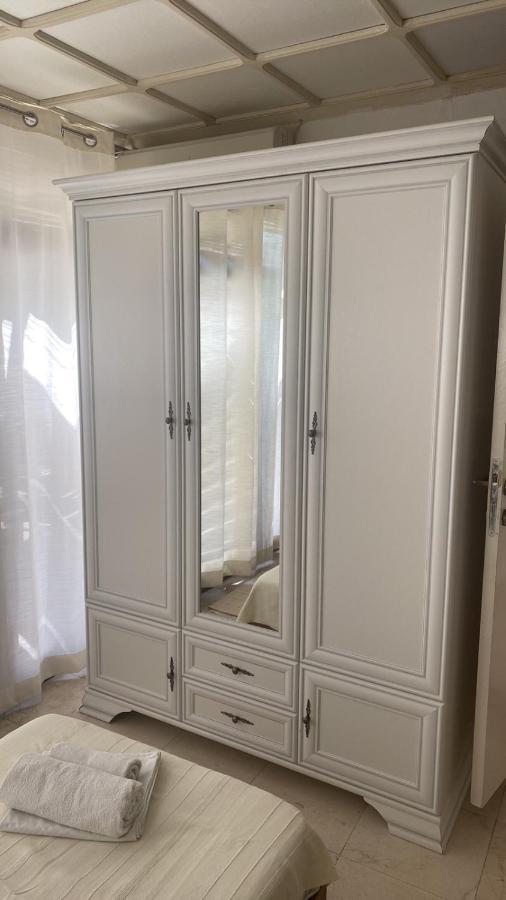 Almaja Apartment Petrovac