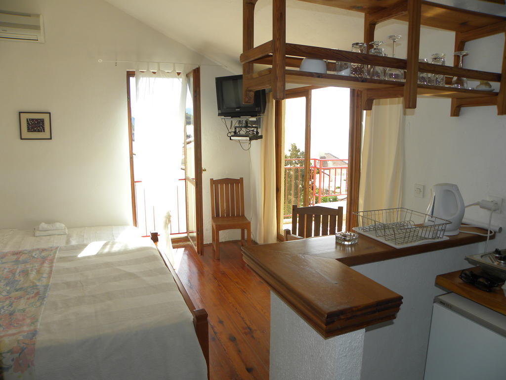 Apartment Almaja *