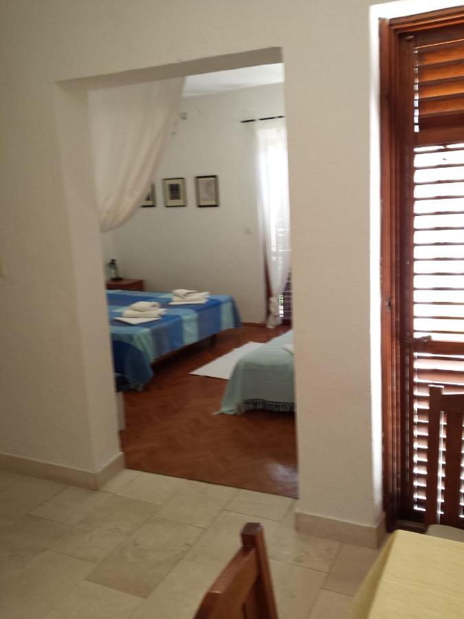Almaja Apartment Petrovac